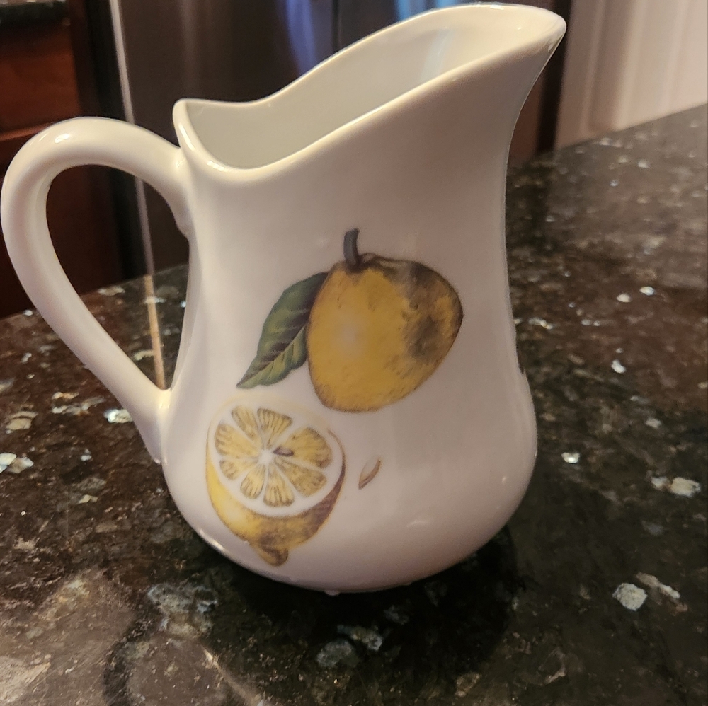 Copy Pear Design Ceramic Pitcher